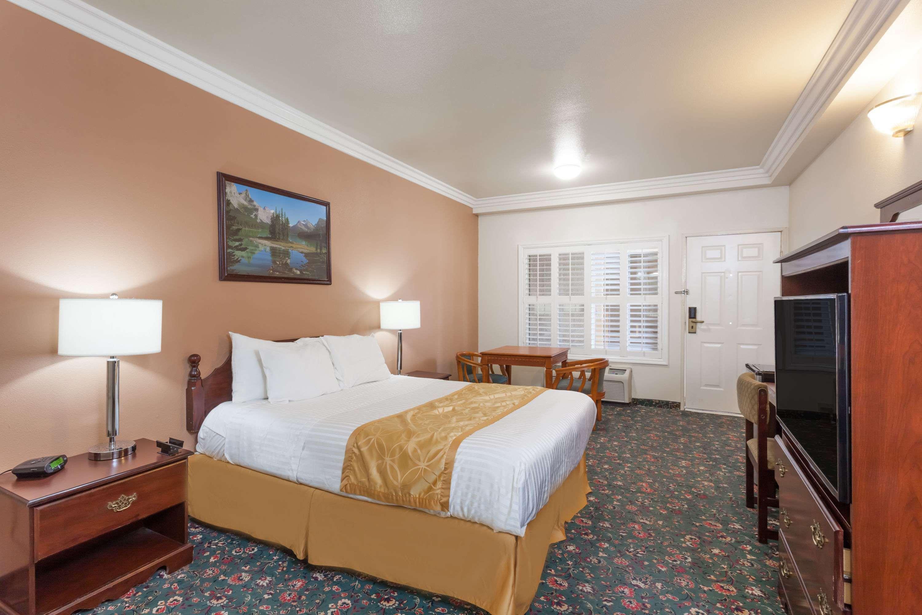 Days Inn & Suites By Wyndham South Gate Kültér fotó